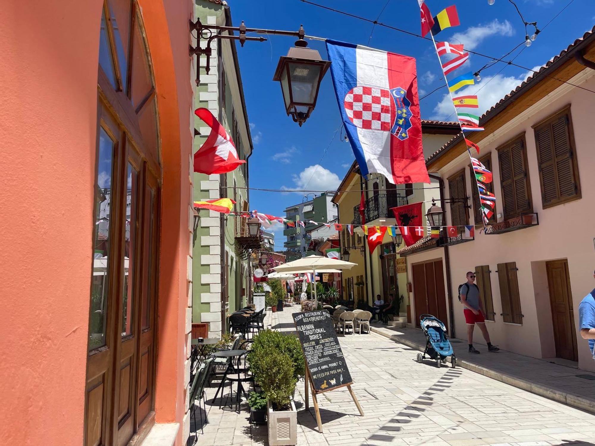 The Cosy Inn Vlora Buitenkant foto